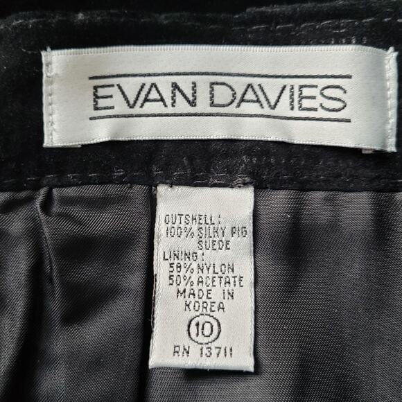 Evan Davies Black 100% Pig Suede Pleated Shorts Women’s Size 10 EUC Quiet Luxury - Picture 6 of 8